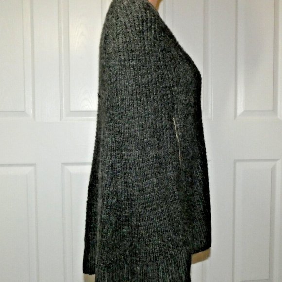 Mod Gray Cape Knit French Connection Vintage Sweater Poncho Zip up Sides Size M - Picture 8 of 13